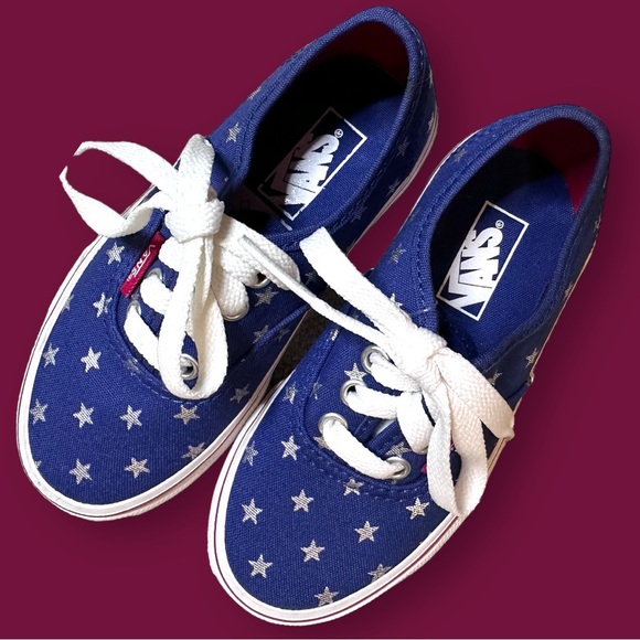 🎉HOST PICK!🎉 NWOB Vans Authentic “Studded Stars” Design Sneakers. Kids 10K - Picture 10 of 13